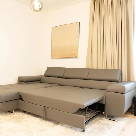 公寓 Frant Living - *