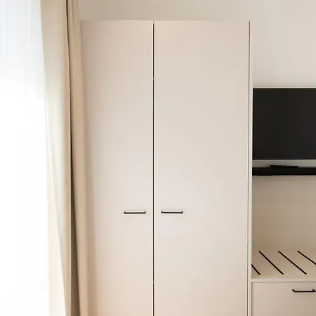 公寓 Frant Living -