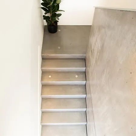 דירה Frant Living -