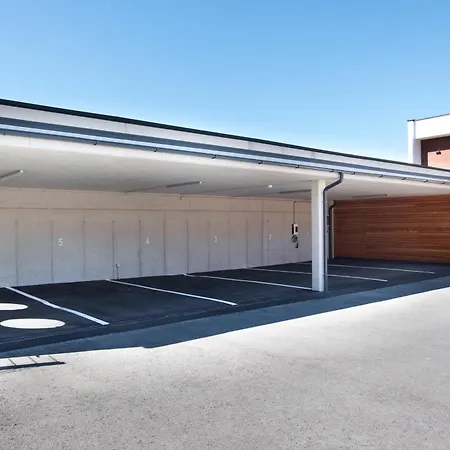 公寓 Frant Living - *